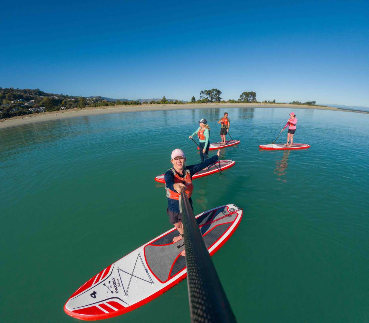 Learn to paddle in groups of up to 3